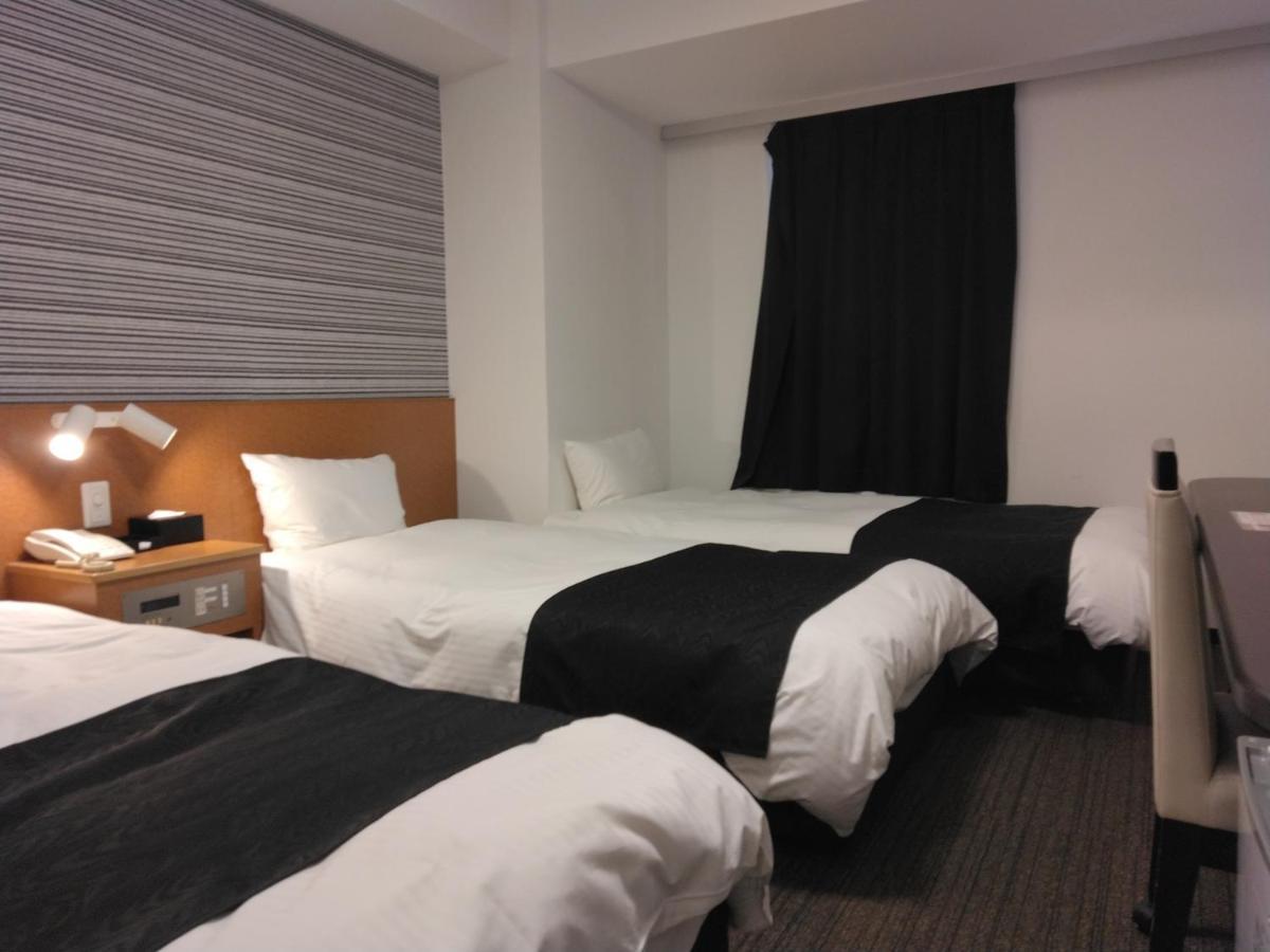 Apa Hotel Hamamatsu Eki Minami Bagian luar foto