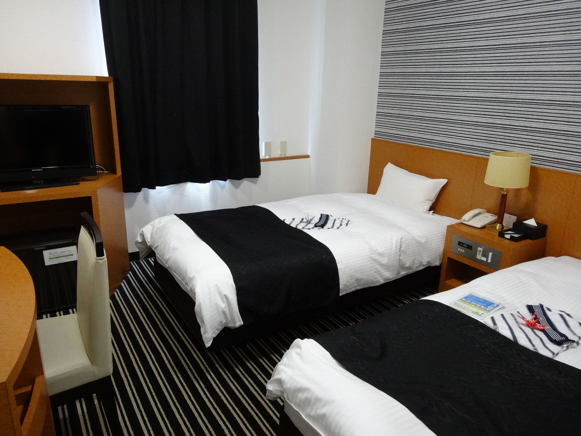 Apa Hotel Hamamatsu Eki Minami Bagian luar foto